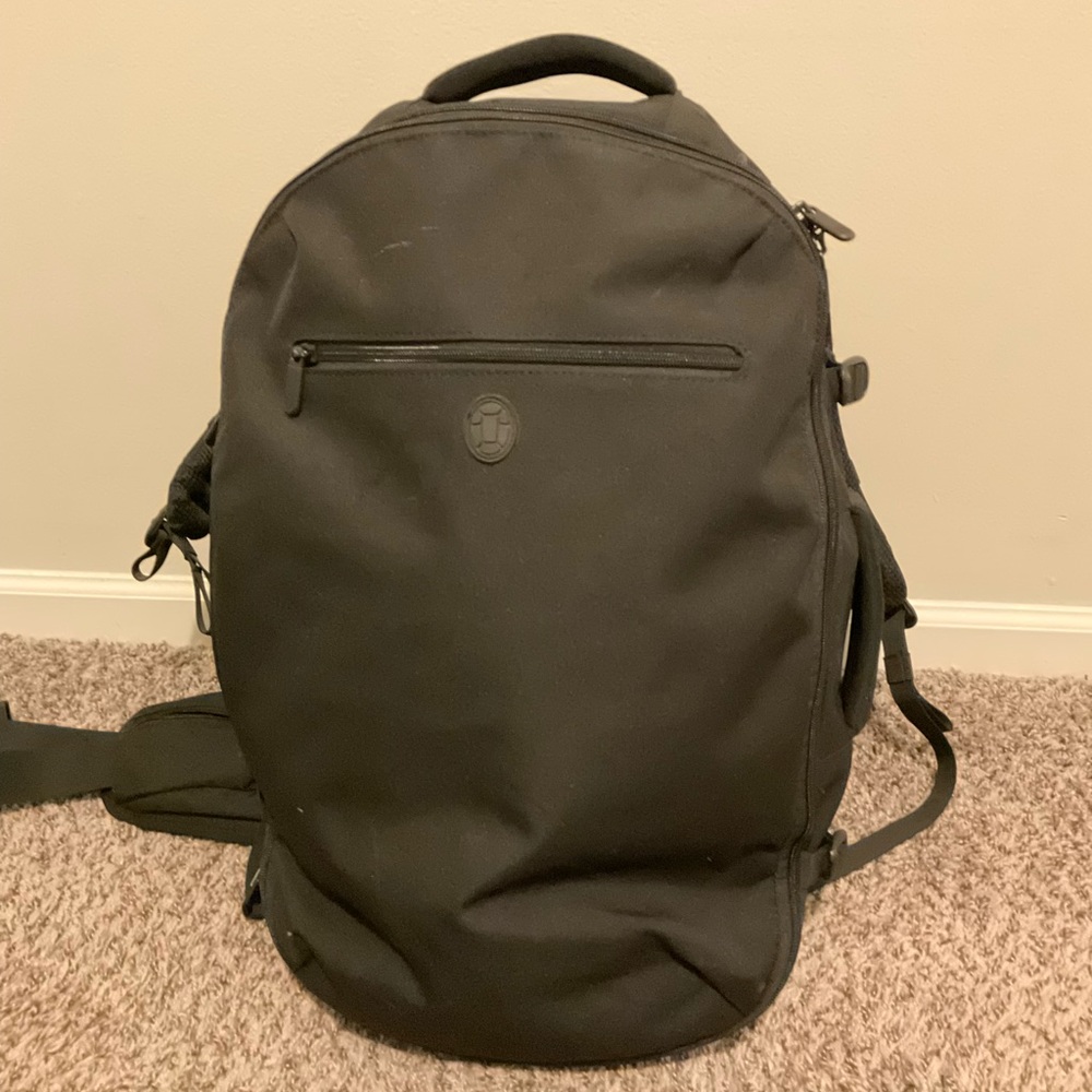 Tortuga Setout 35L Women’s Backpack w/ packing cubes
